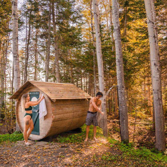 Couple au sauna.